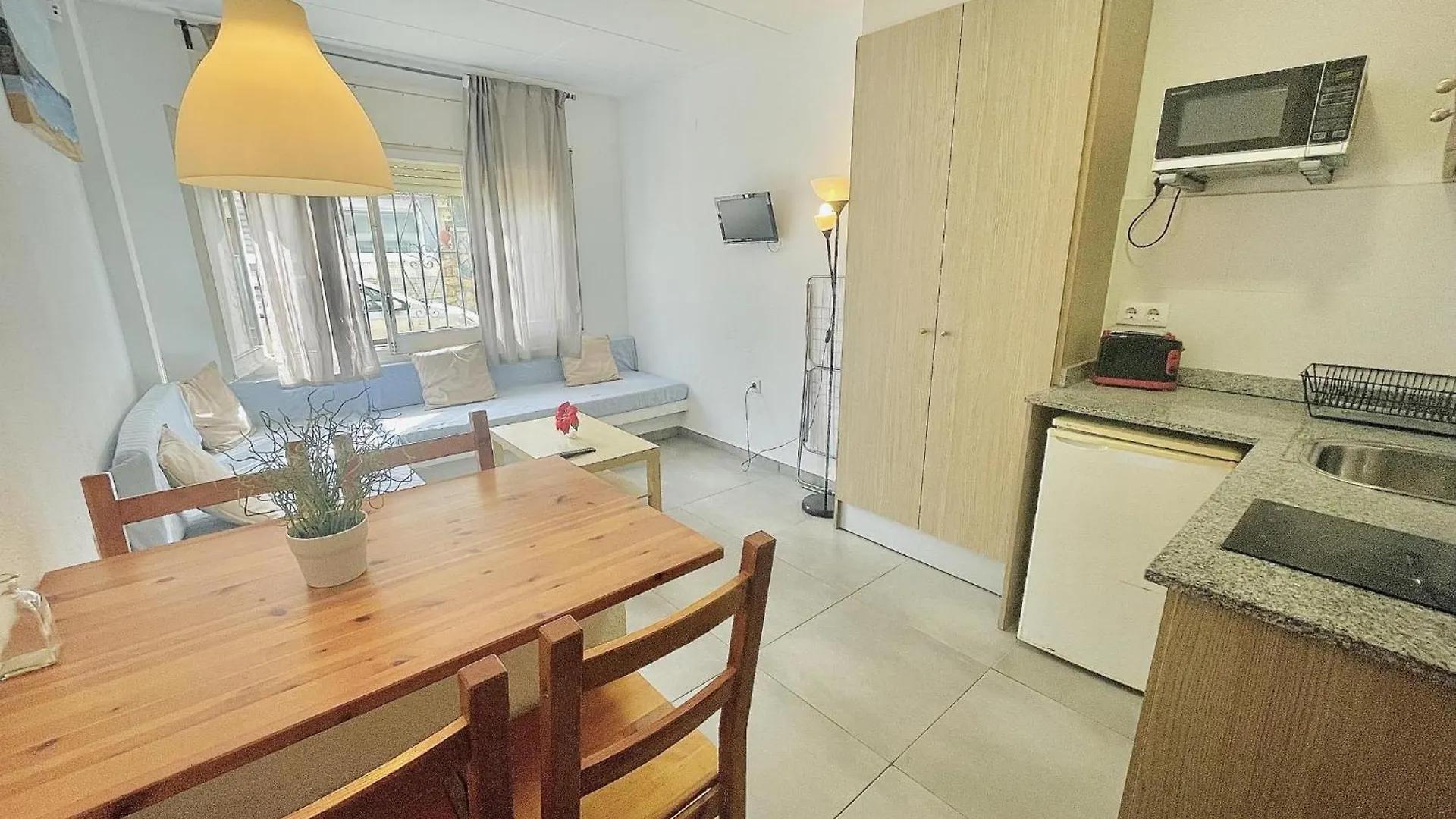 La Riera B2 Apartment Roses Spain